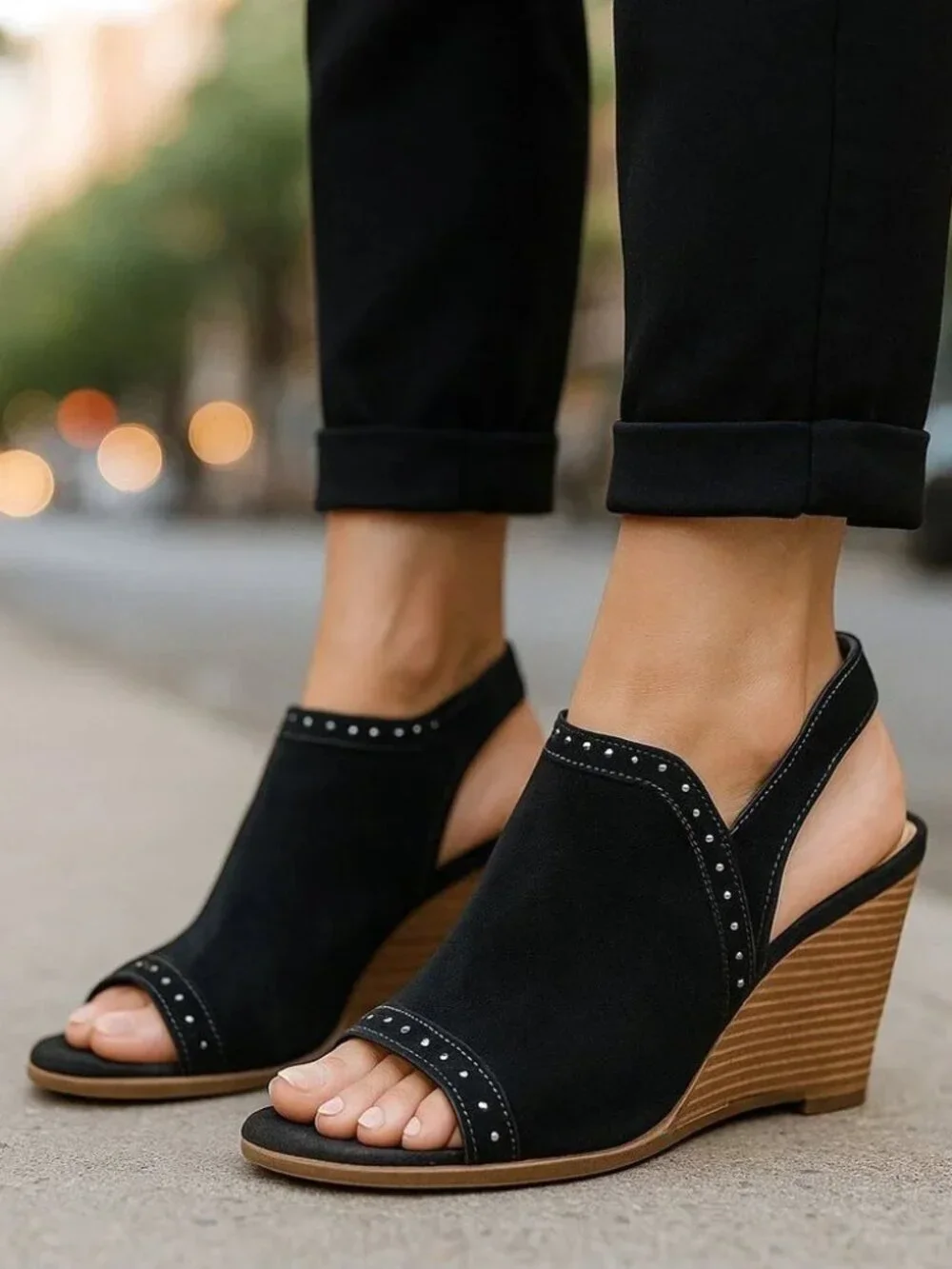 LUCKY BRAND Ulyssas Suede Slingback Wedge Sandals 39 8.5 Studs Vegan Leather